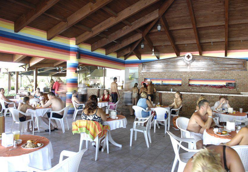 Otel Holiday Park Resort 5*