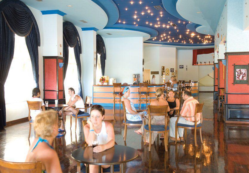 Otel Holiday Park Resort